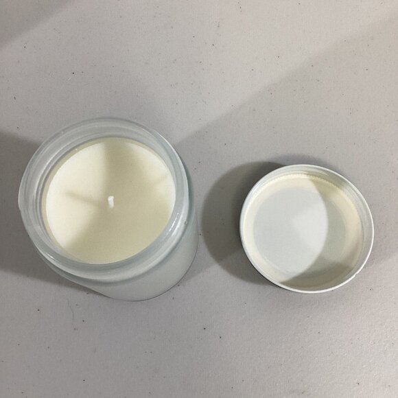 Lemon Verbena & Mandarin Soy Wax Candle With Essential Oils - Picture 2 of 3